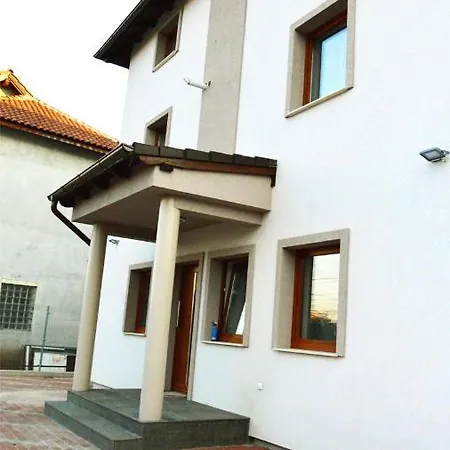 Elena Haus Aparthotel