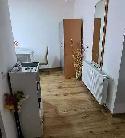 Elena Haus Aparthotel