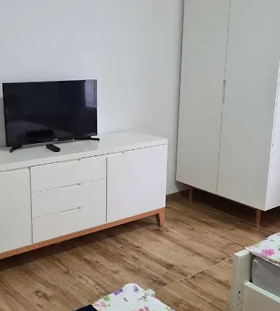 Elena Haus 3*