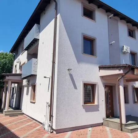 Elena Haus Apart-hotel