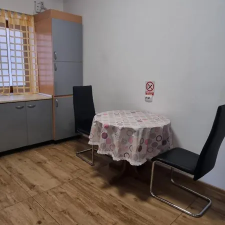 Elena Haus Apart-hotel
