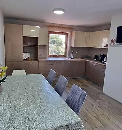 Lejlighedshotel Elena Haus Cluj-Napoca