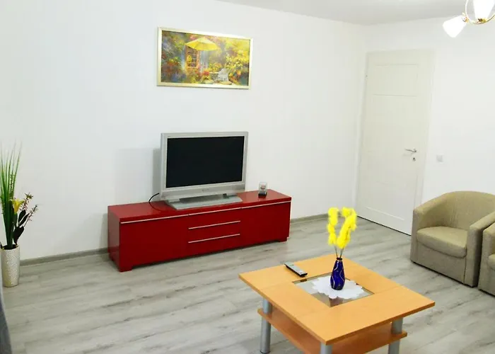 Elena Haus Aparthotel